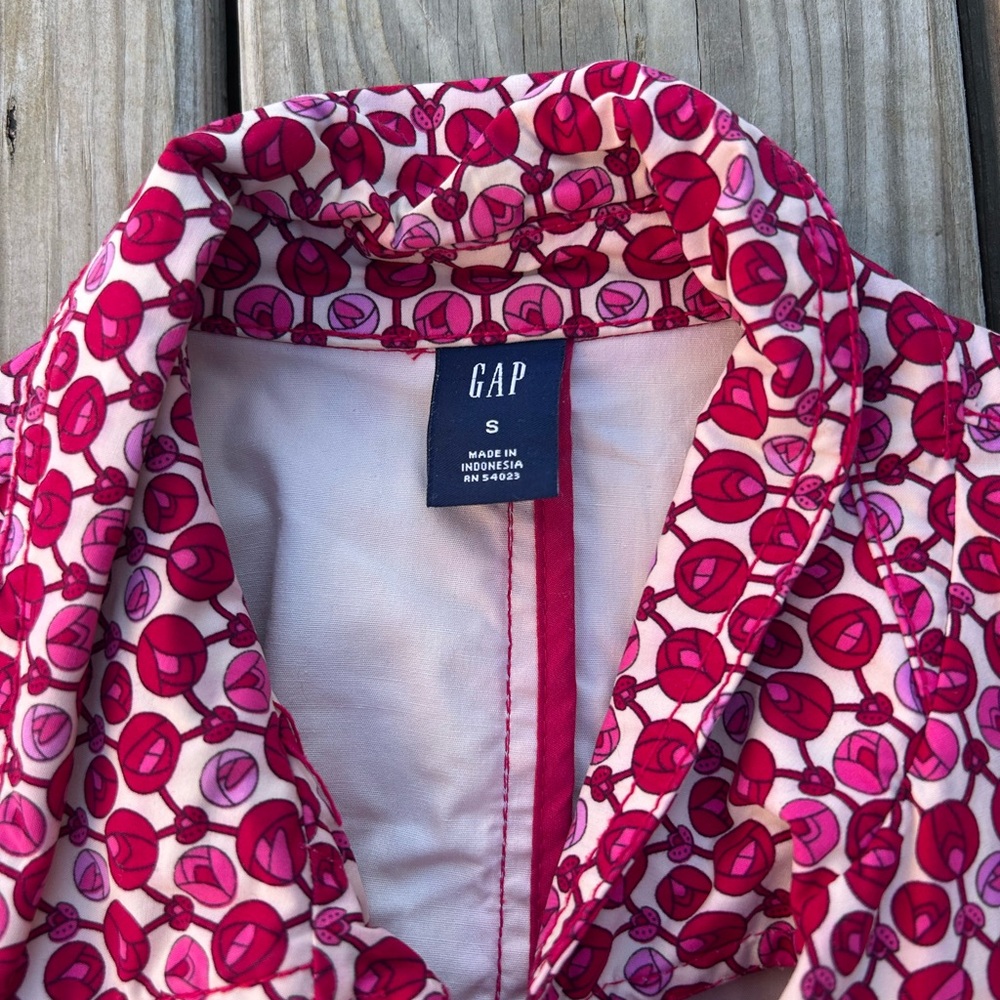 GAP Women’s Small Trench Coat Belted‎ Rosebud Valentines Collar Pockets Y2K - Picture 2 of 15